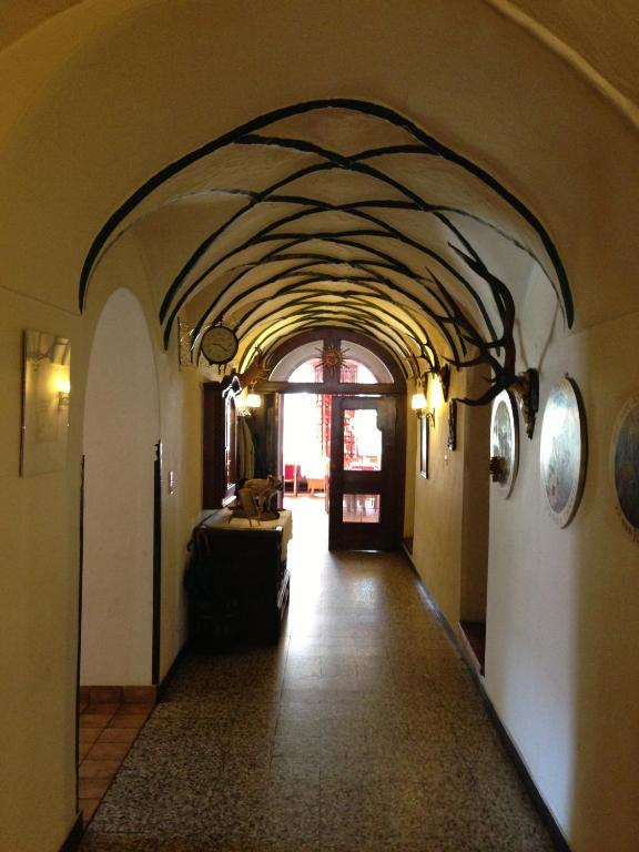 Gasthaus Sonne Tarrenz Exteriör bild