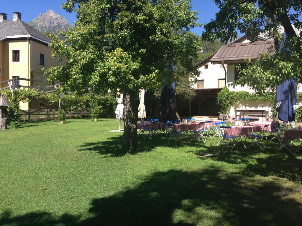Gasthaus Sonne Tarrenz Exteriör bild